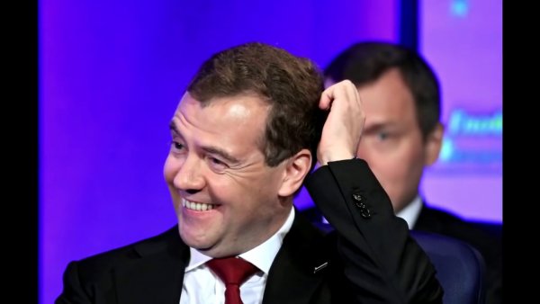 Медведев: Пенсионная реформа уравновесит бюджет ПФР