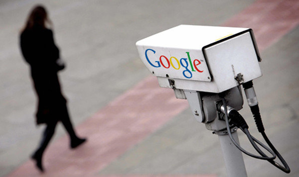 Google обвинили в слежке за пользователями смартфонов