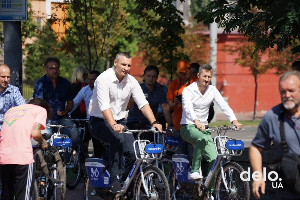 В Киеве впервые запустили байкшеринг: как будет работать система аренды велосипедов