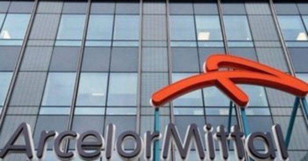 "Метинвест" хочет купить завод ArcelorMittal в Италии