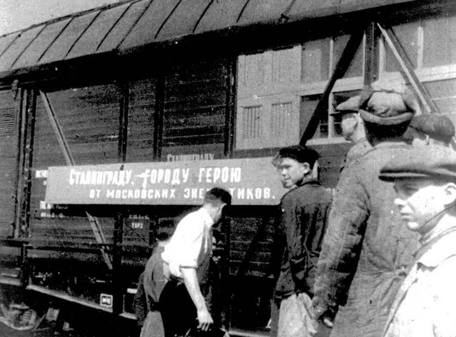 Поезд был отправлен в Сталинград, располагая 750-ти кВт силовой установкой