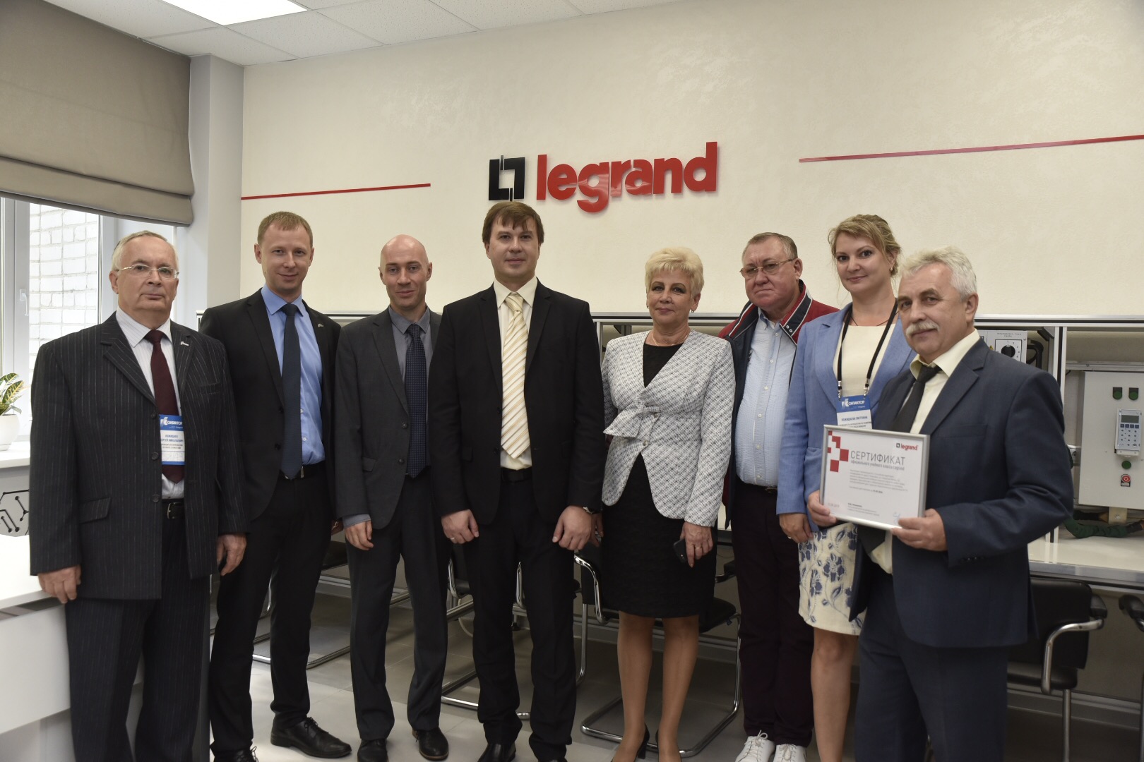 Legrand открыл учебный класс по системам электроснабжения для студентов УлГТУ